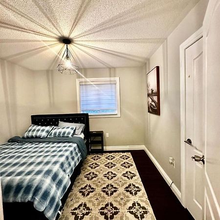 Deluxe Double Room Ii- Hazel Stays Μισισάουγκα Εξωτερικό φωτογραφία