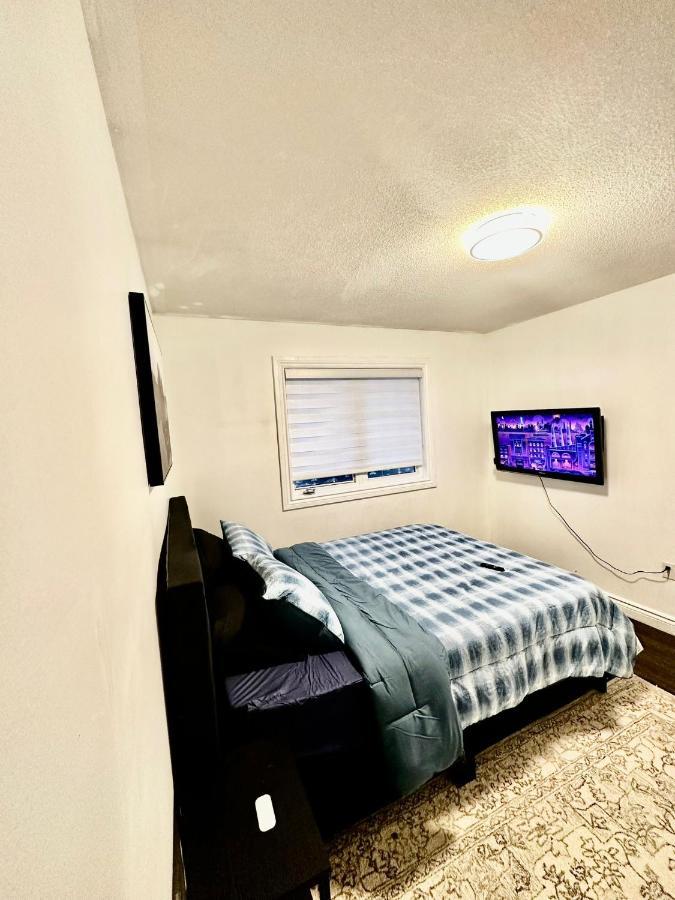 Deluxe Double Room Ii- Hazel Stays Μισισάουγκα Εξωτερικό φωτογραφία
